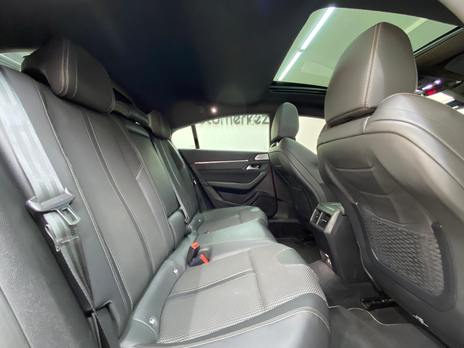 PEUGEOT 508 25